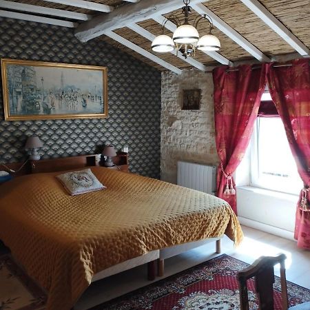 Chez Marek Et Urszula Bed and Breakfast Le Langon Buitenkant foto