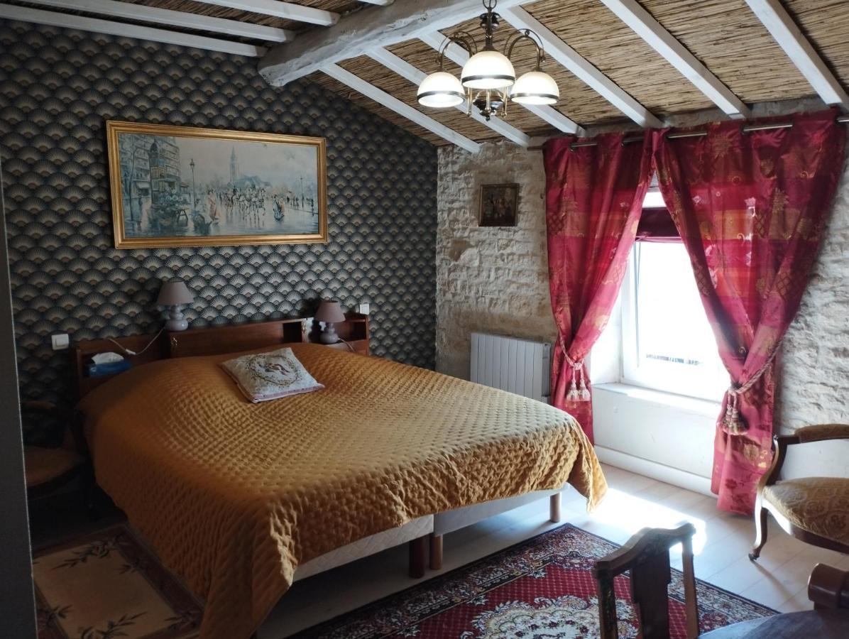 Chez Marek Et Urszula Bed and Breakfast Le Langon Buitenkant foto